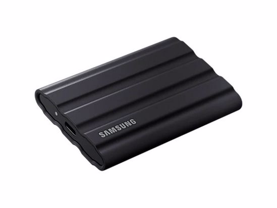 Fotografija izdelka Zunanji SSD 4TB Type-C USB 3.2 Gen2 NVMe, IP65, Samsung T7 Shield, črn (MU-PE4T0S)