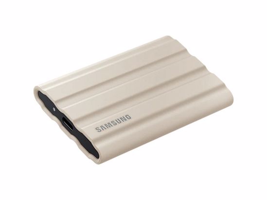 Fotografija izdelka Zunanji SSD 2TB Type-C USB 3.2 Gen2 NVMe, IP65, Samsung T7 Shield, bež, MU-PE2T0K