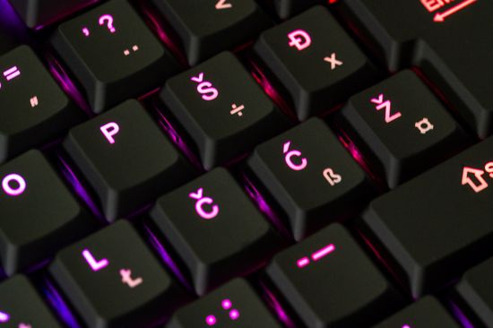 Fotografija izdelka REDRAGON HORUS K619-RGB žična mehanska tipkovnica, rdeča stikala SLO/HR LAYOUT