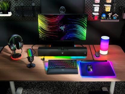Fotografija izdelka Tipkovnica Razer BlackWidow V4 Pro 75%, Oranžna stikala, US SLO g.
